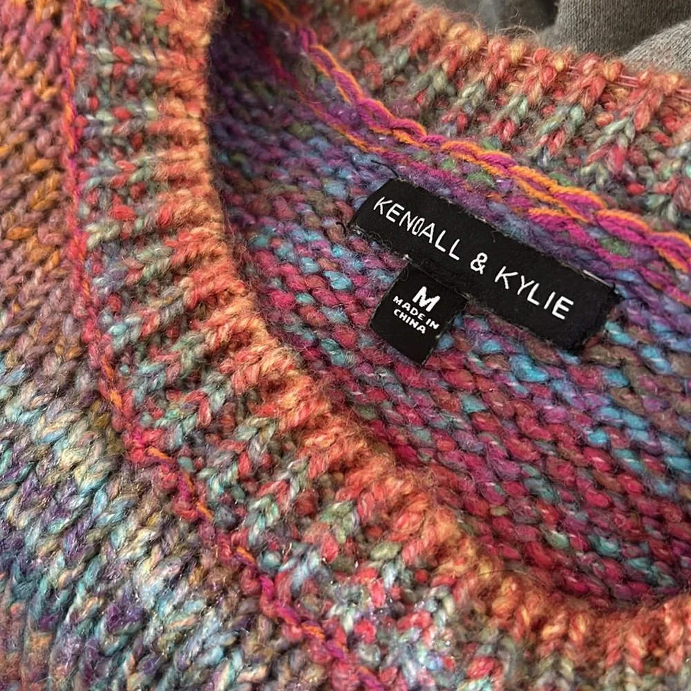 Kendall & Kylie Sweater - Picture 4 of 4